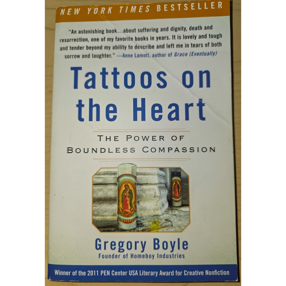 Gregory Boyle Tattoos on the Heart Book Paperback White Excellent Nonfiction